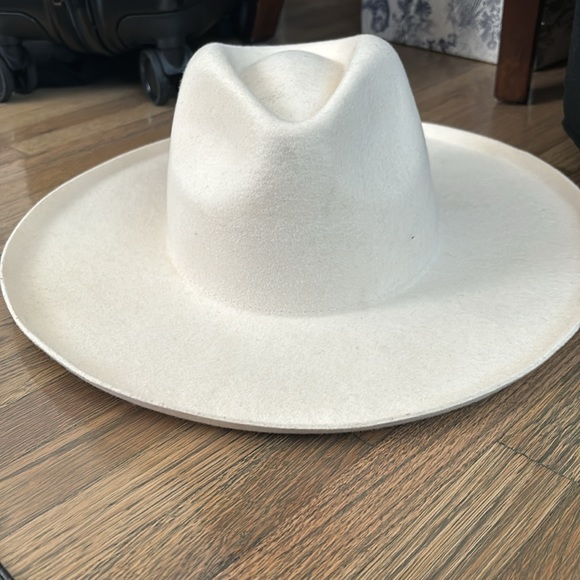 Lack of color - The Melodic Fedora - Ivory size large - Picture 8 of 10